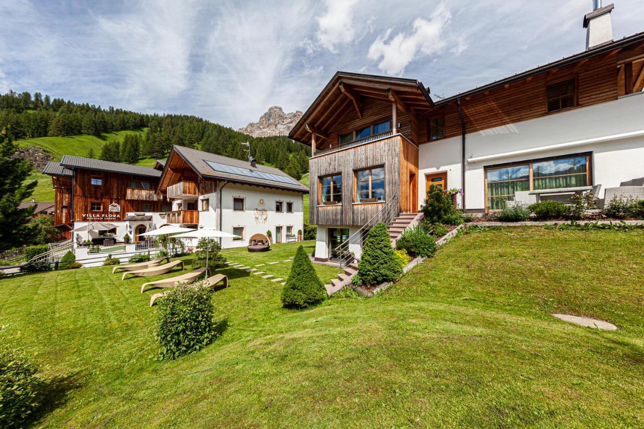 Villa Flora Mountain Lodges San Cassiano  Exterior photo